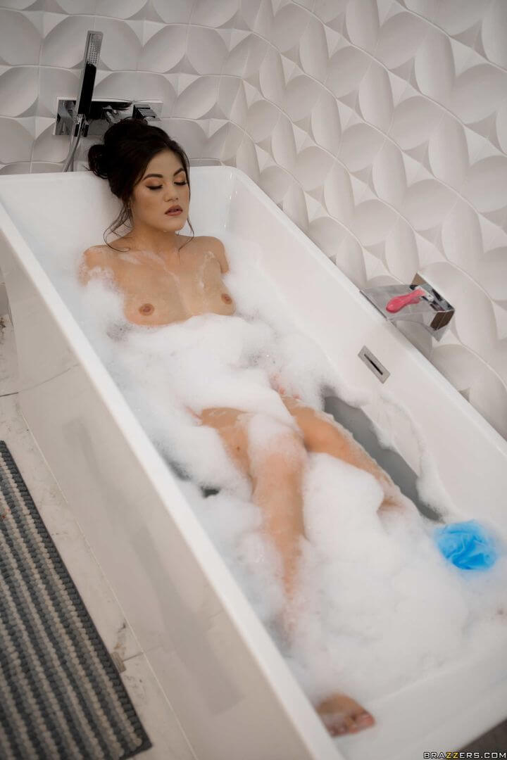 1 Bush is better 128